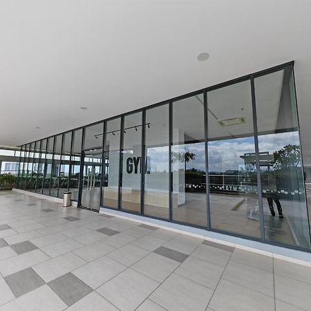 Santai Homestay Cyberjaya Buitenkant foto