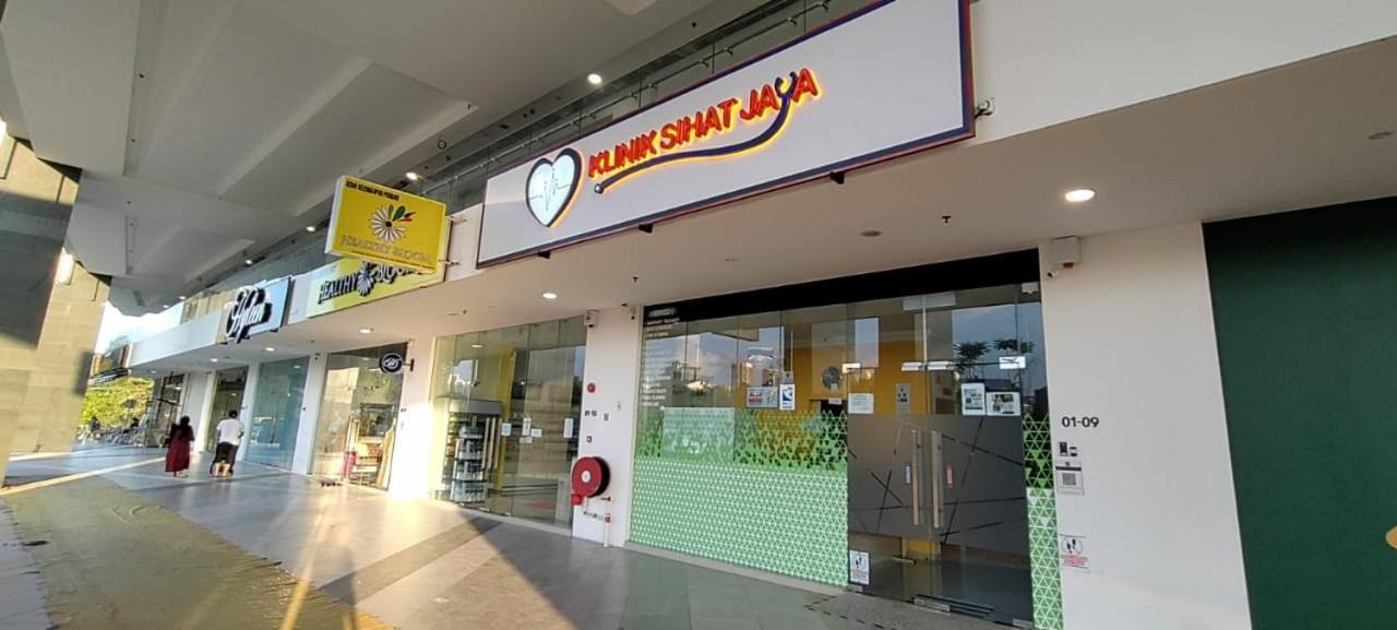 Santai Homestay Cyberjaya Buitenkant foto