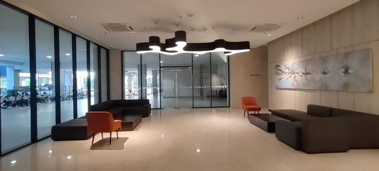 Santai Homestay Cyberjaya Buitenkant foto